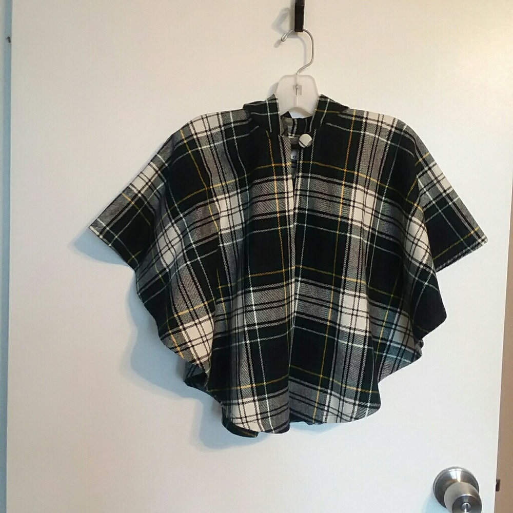 O'neil Of Dublin Girls Plaid Cape